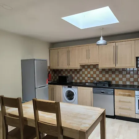 Salthill Gem Apartment *